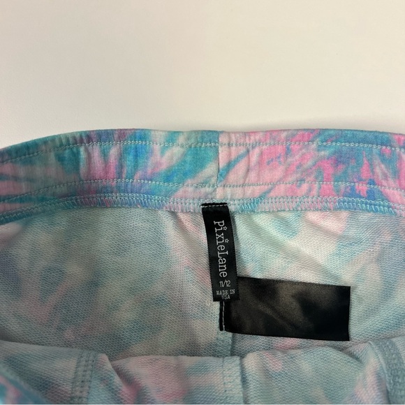 NWT Pixie Lane Tie Dye Shorts - Picture 2 of 4